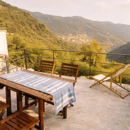 Valley And Sea View - Relax Between The Village And Olive Trees Lägenhet Canepa